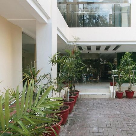 Urbanview At San Antonio'S Place Sampaloc Manille Extérieur photo
