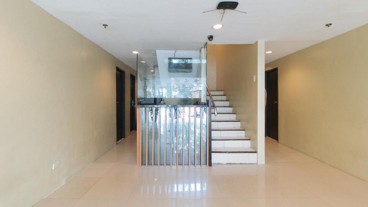 Urbanview At San Antonio'S Place Sampaloc Manille Extérieur photo