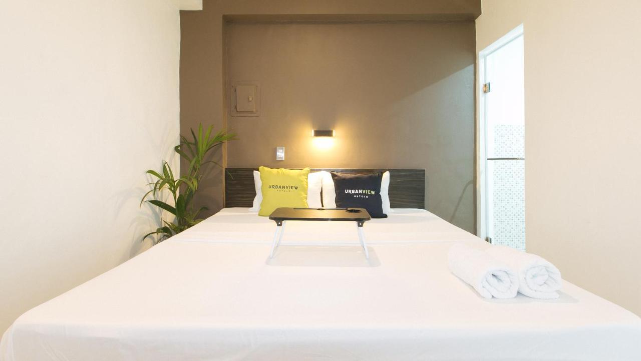 Urbanview At San Antonio'S Place Sampaloc Manille Extérieur photo